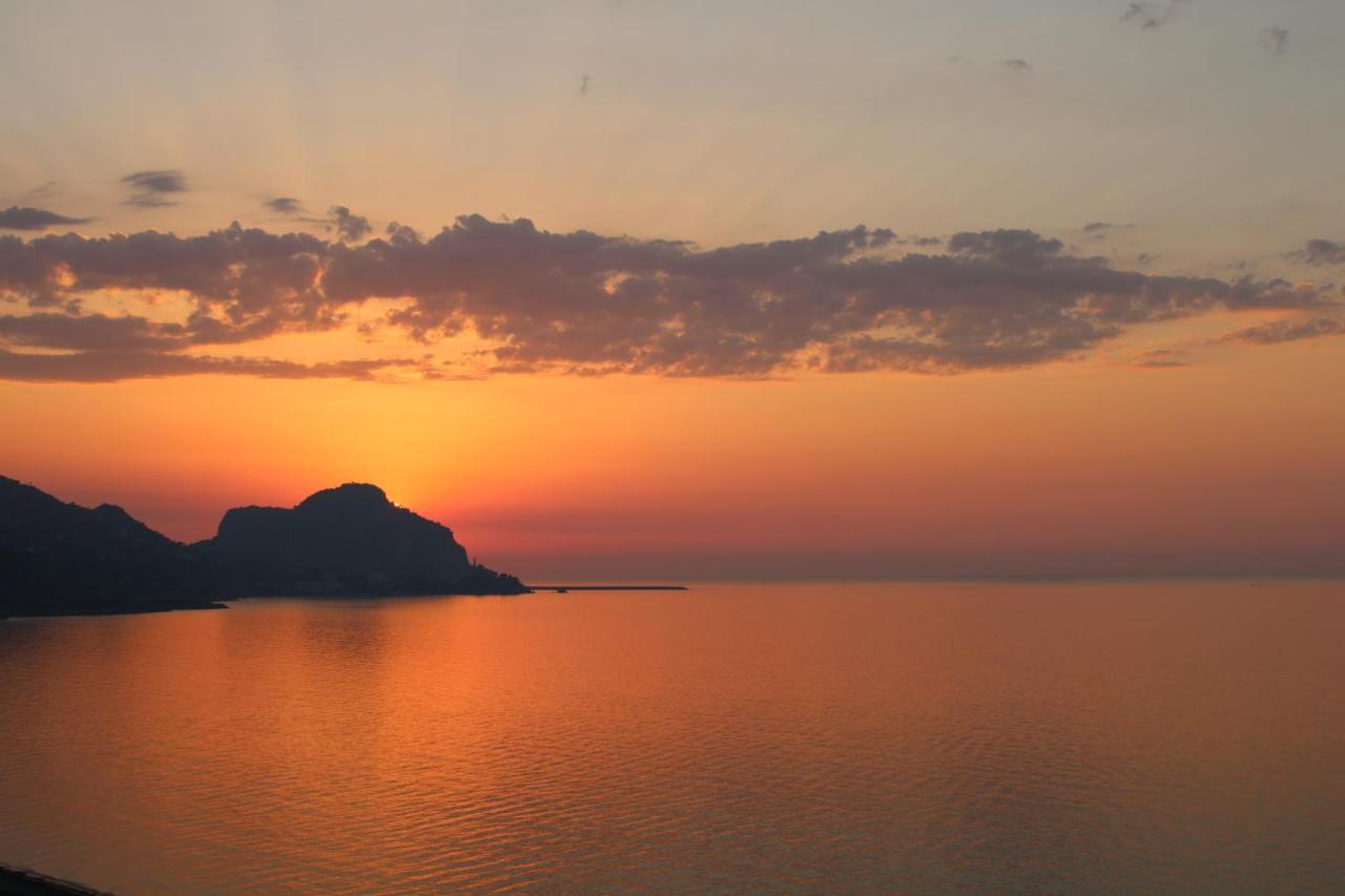 Cefalu Seaside Suite Εξωτερικό φωτογραφία