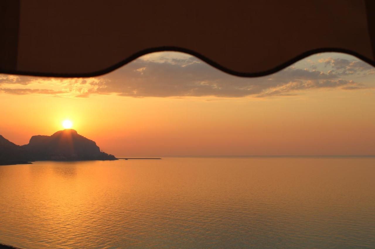 Cefalu Seaside Suite Εξωτερικό φωτογραφία